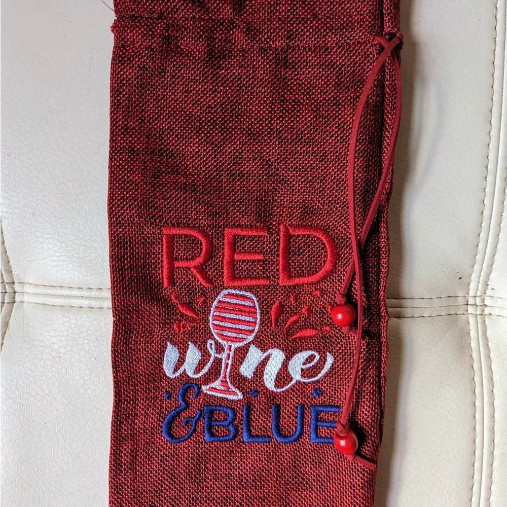 Red Wine & Blue Wine Bottle Holder